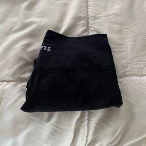 alphalete black amplify leggings